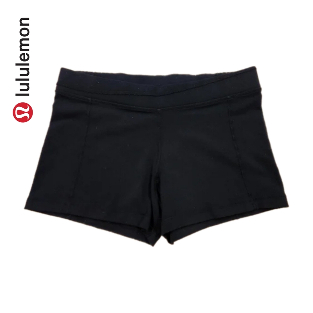 Lululemon Women's Shorts Black Sz 8